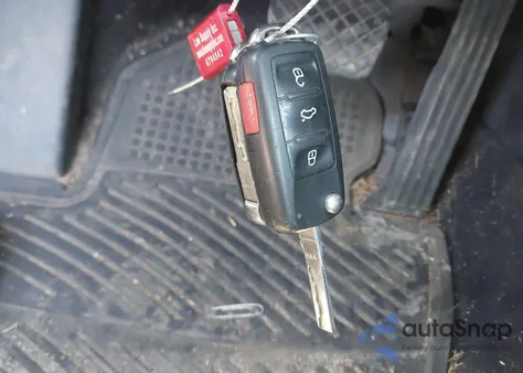 2014 Volkswagen Jetta 1.8T Se из США, поврежденный, VIN 3VWD17AJ0EM420731